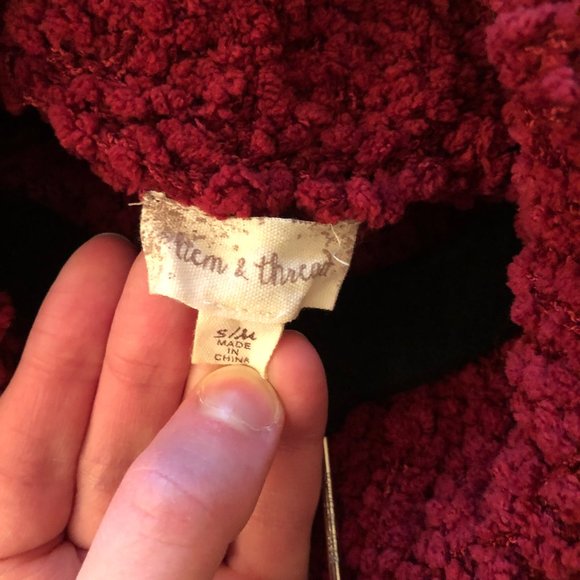 💜Cowl Neck Red Sweater - S/M - Picture 2 of 3